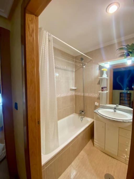קולונגה Apt Entre Mar Y Montana מראה חיצוני תמונה